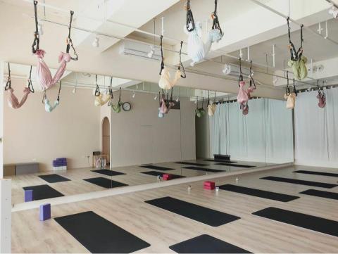 晉英企業社 - 瑜珈教室
5/明鏡 晉英企業社 - 瑜珈教室
5/明鏡