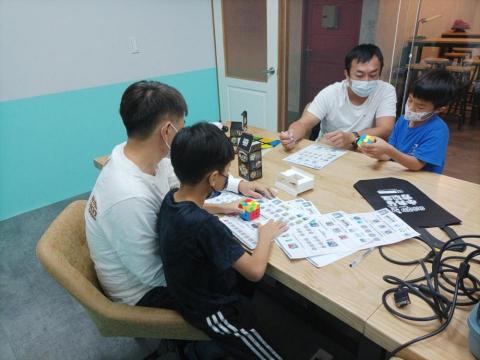 小丸號魔術方塊學院-中區 - 