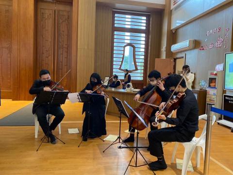 陳奕妘 Abbie ｜小提琴教學 - 夏荊山萬法心生展 新店靜思堂演出