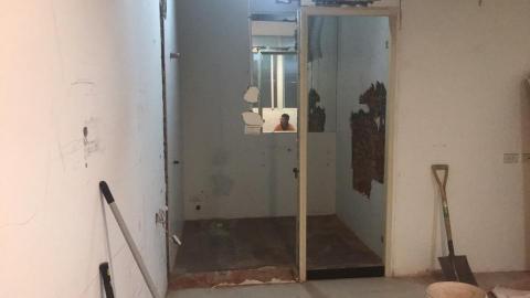 綋聖 - 那道牆打除