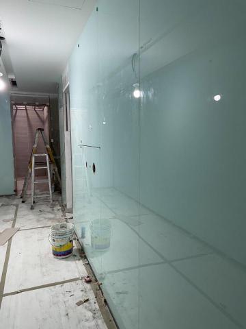 均發實業 - 牆壁烤漆玻璃