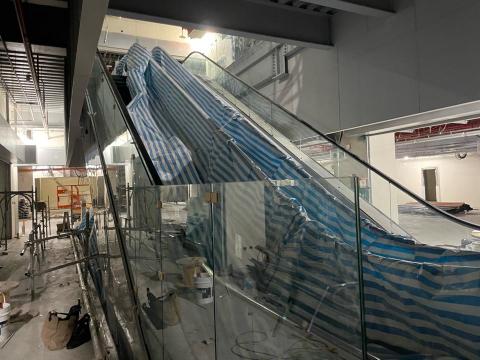 均發實業 - 欄杆玻璃