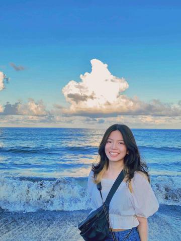 提供麥寮港服務的專家邱亦柔