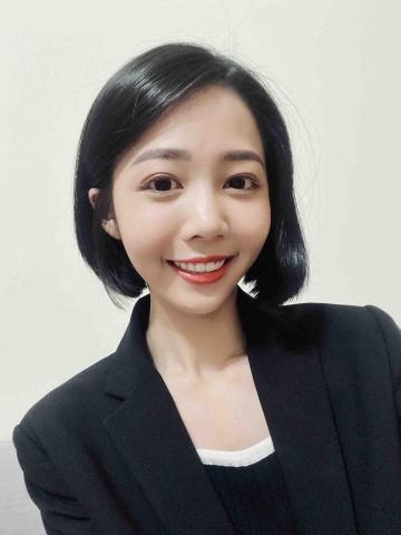 提供潤稿服務的專家Peggy WU