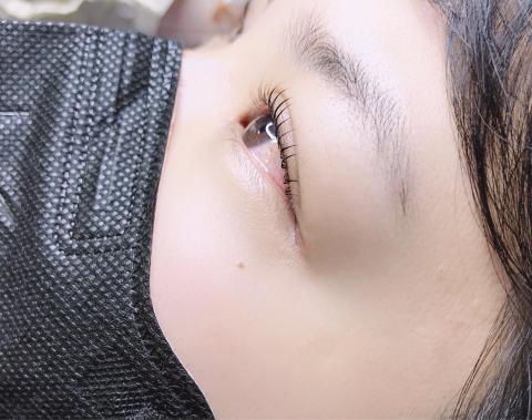 關關美學沙龍_Gwen_salon - 睫毛捲翹術