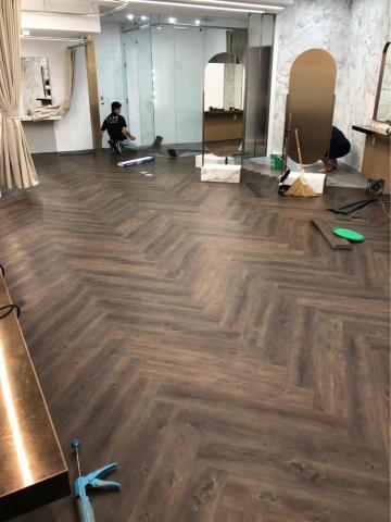 鼎濬 - 人字貼塑膠地板