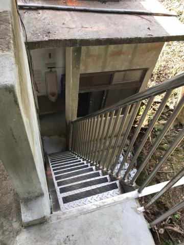 鼎濬 - 不銹鋼樓梯