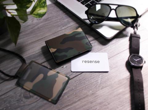 賴宏家 - TPU的可回收以及無毒的環保特性廣受歐美廠商好評，並且resense的生產流程適合中小量產的特性可減少許多染布所產生的廢水。

延伸材料防潑水的特性搭配豐富的印刷，套用至重視個性化的個人配件，設計出數款無車縫的產品。

目標是透過跟生活息息相關的職場配件品拓展品牌的理念