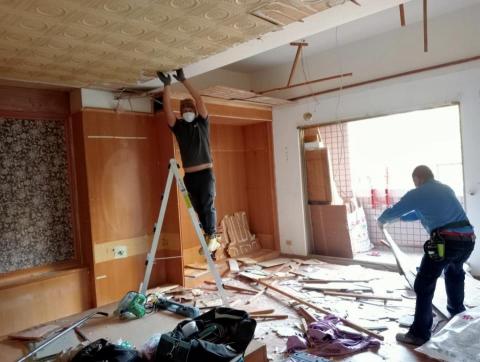 鴻升工程 - 英明路住宅拆除工程 鴻升工程 - 英明路住宅拆除工程