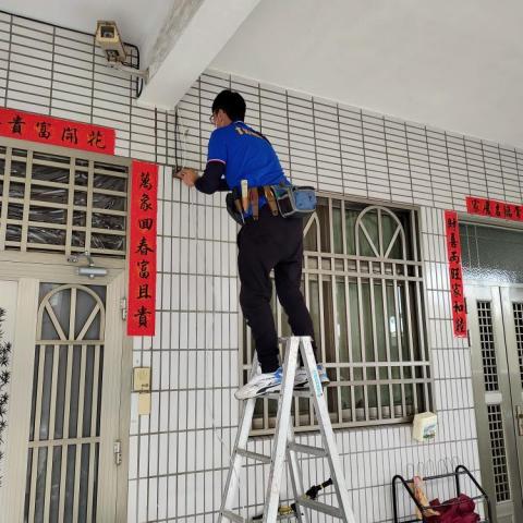 書銘網路通訊有限公司 - 拉網路線