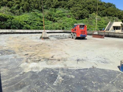 品瀚拆除工程 - 高工局簡報室屋頂防水工程