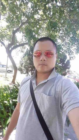 提供8891重機服務的專家王唯欣