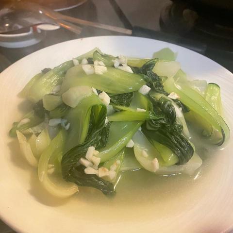 Jean - 蒜炒青江菜