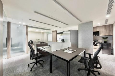 李牧宸律師 - 法律事務所辦公室