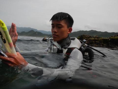 小豪 游泳教學 水肺潛水 - 