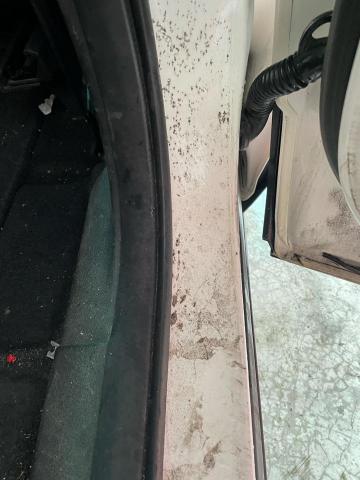 小傅 - 門框門縫污垢（前）