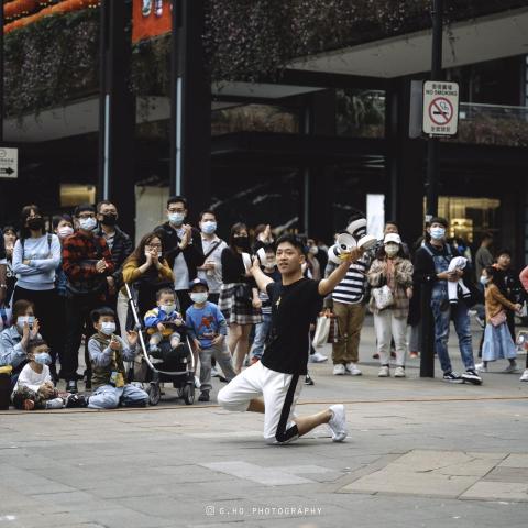 為何扯鈴工作室 - 