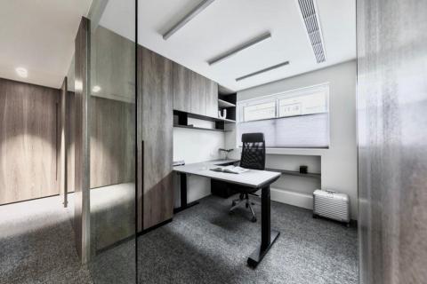 李牧宸律師 - 法律事務所辦公室