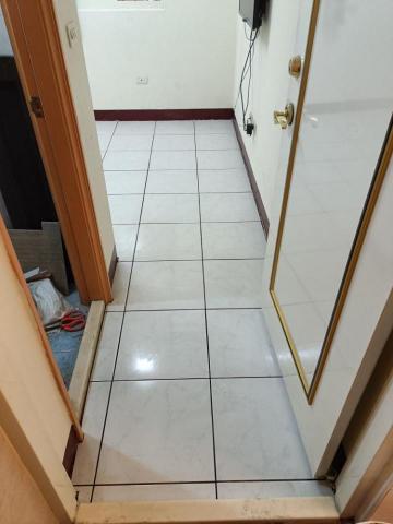 大台中居家修改小工程 - 房間40乘40地磚 大台中居家修改小工程 - 房間40乘40地磚