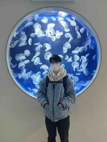 提供分析化學解答服務的專家林知正