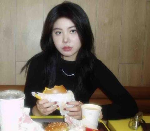 提供書法服務的專家陳采竫