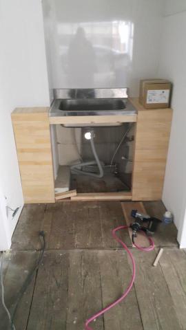 楊小文 - 日本大阪辦公室木作流理台施作