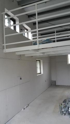 楊小文 - 陽明山頂民宅增建鐵皮屋兒童遊戲室內裝隔間牆施作