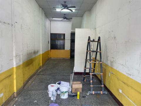 Dr木實木維修油漆工程 - 店面油漆翻新工程before 