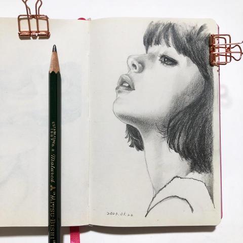 carrie0416 - 鉛筆素描