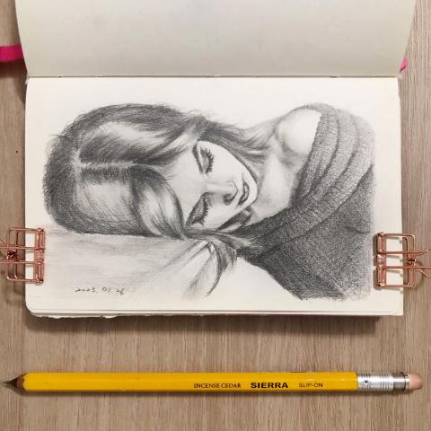 carrie0416 - 鉛筆素描