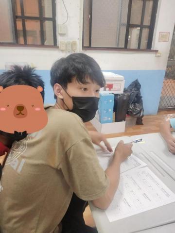 李胤寰 - 課輔班