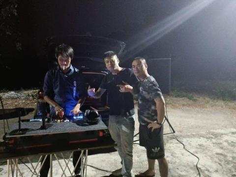 DJ Double H 混音娛樂工作室 - 高雄小港區 私人戶外烤肉生日派對 DJ Double H 混音娛樂工作室 - 高雄小港區 私人戶外烤肉生日派對