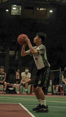 李胤寰 - 校內比賽