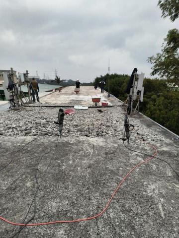 品瀚拆除工程 - 中央警察大學宿舍屋頂防水打除工程