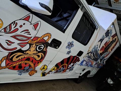 EASY DESIGN簡單創意設計 - 包車身貼膜