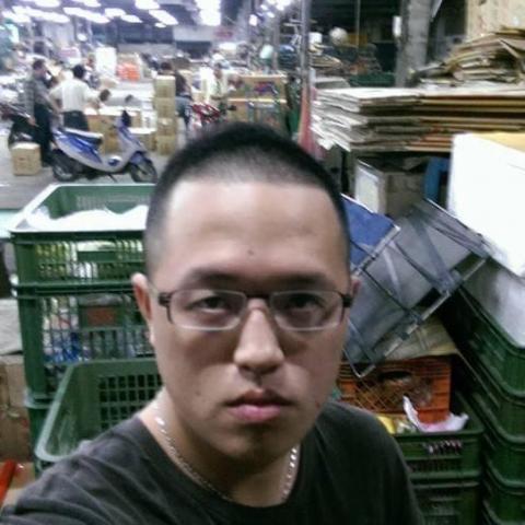 提供澎湖富閎租車服務的專家王建富