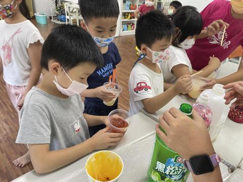 綺綺老師 - 安親營隊-飲調