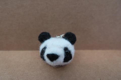 陳映君 - 羊毛氈-貓熊吊飾