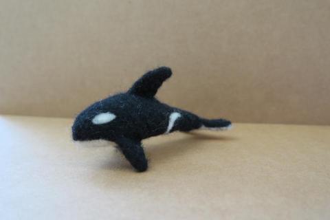 陳映君 - 羊毛氈-虎鯨