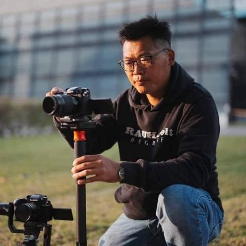 提供mood影服務的專家張喻翔