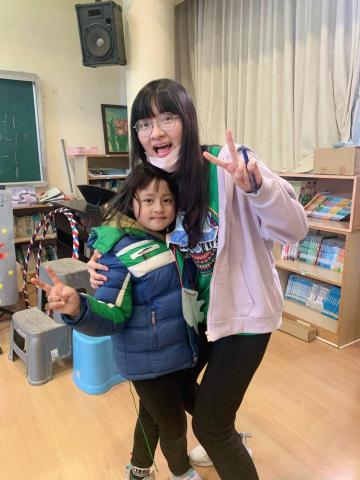 許淳茵 - 於桃園市復興區光華國小進行育樂活動