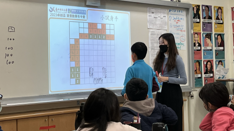 黃郁珽 - 資優數學營期授課情形