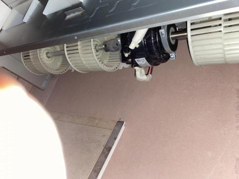 翔榮空調工程行 - 隱藏式冷氣保養