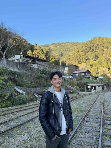 提供應徵服務的專家姜嘉濠