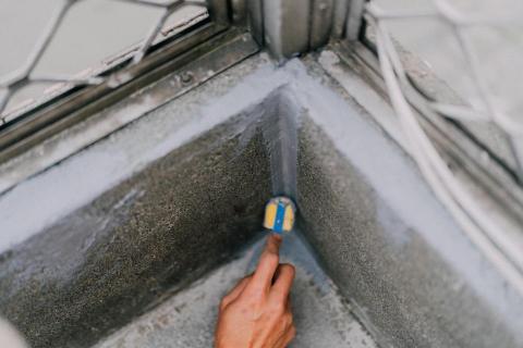 遊牧外牆工程 - 牆面陰角打結構膠 遊牧外牆工程 - 牆面陰角打結構膠