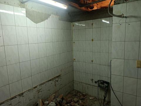 福勁工程 - 廁所打石 福勁工程 - 廁所打石