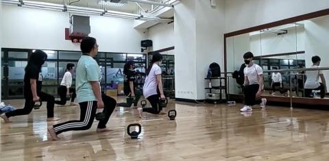 實健運動工作室 -  實健運動工作室 -