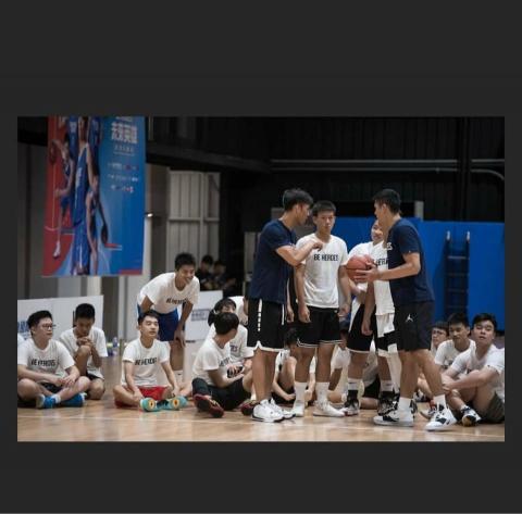 蕭待桓 - 參加籃球訓練營