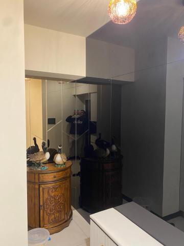 林卓儒 - 烤漆玻璃及茶玻