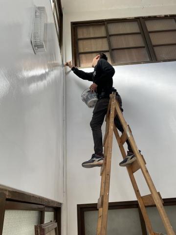 厝好油漆裝潢工程 - 挑高油漆粉刷